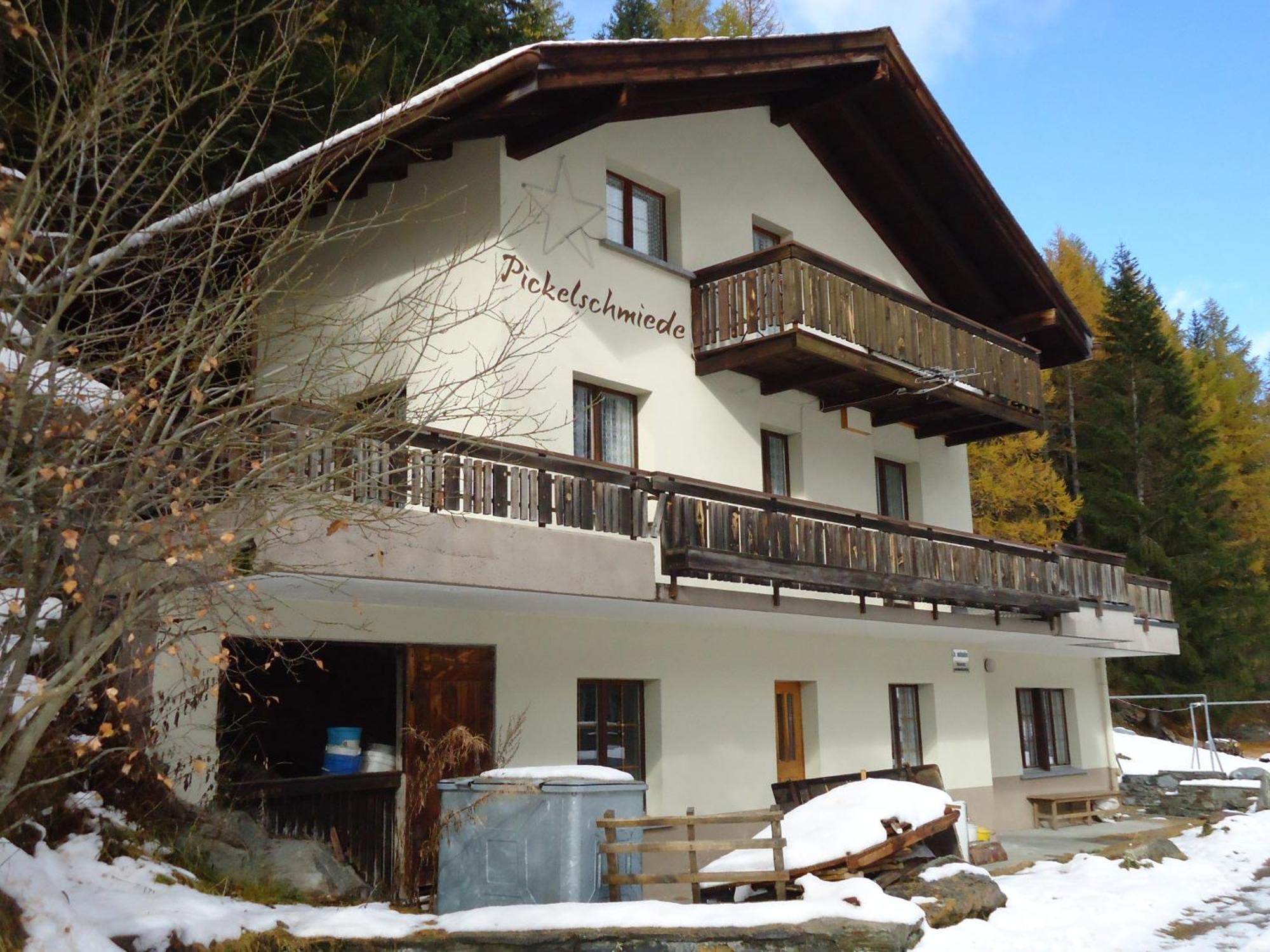 Апартаменты Haus Pickelschmiede Саас-Грунд Экстерьер фото