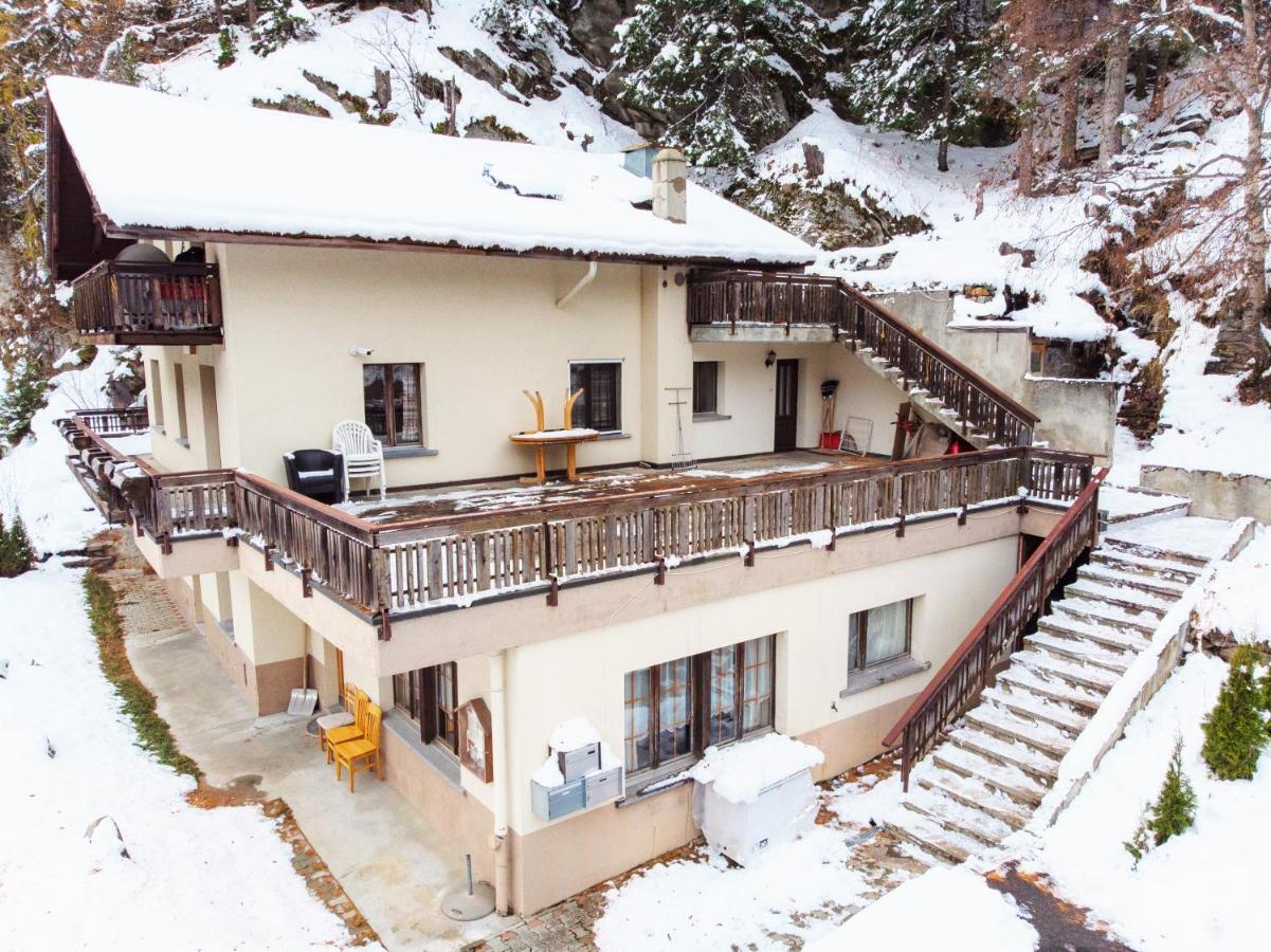 Апартаменты Haus Pickelschmiede Саас-Грунд Экстерьер фото